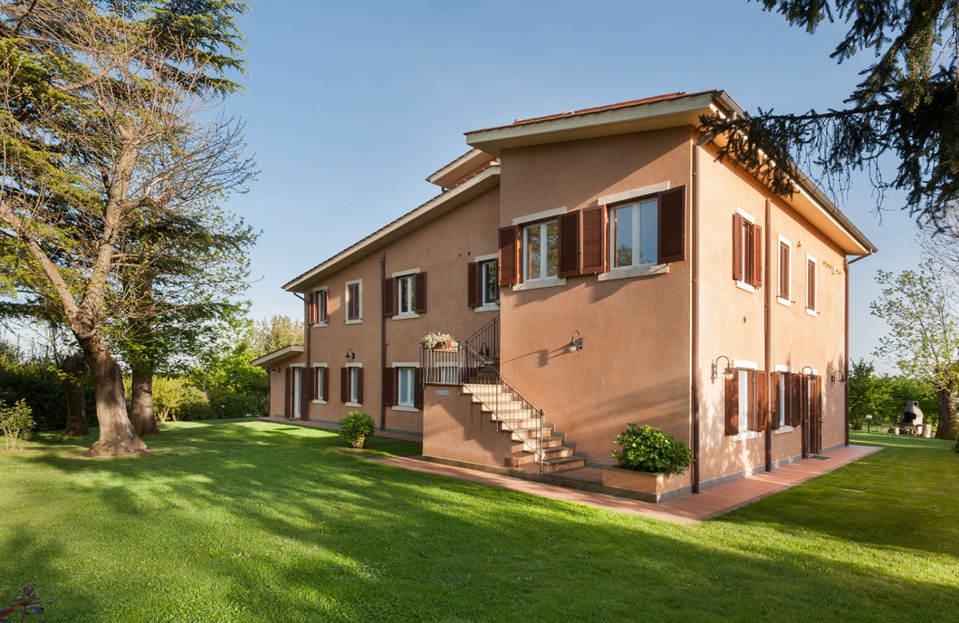 Esterni casa High